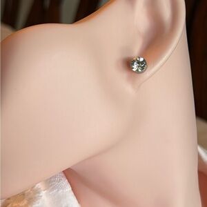 Silver Stud Earrings with Gem 💎